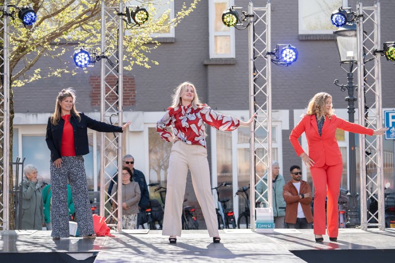 Modeshow 468_.jpg